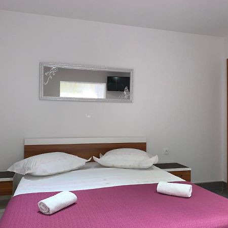Ferienwohnung Niko Baška Voda Exterior foto