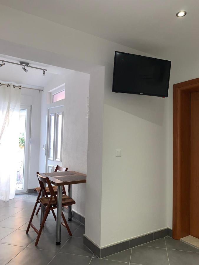Ferienwohnung Niko Baška Voda Exterior foto